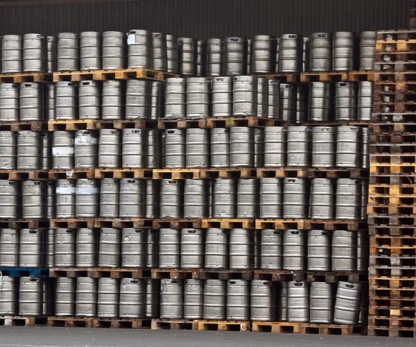 imgi_74_kegs-beer-regular-rows-scaled